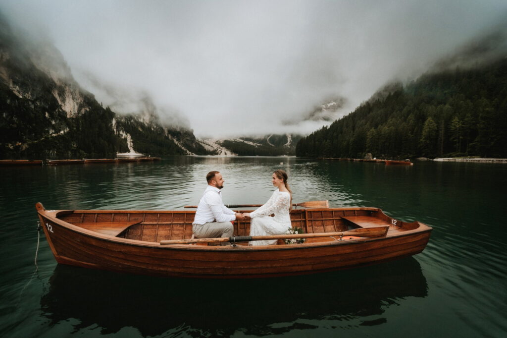 Svatba v Itálii u Lago di Braies