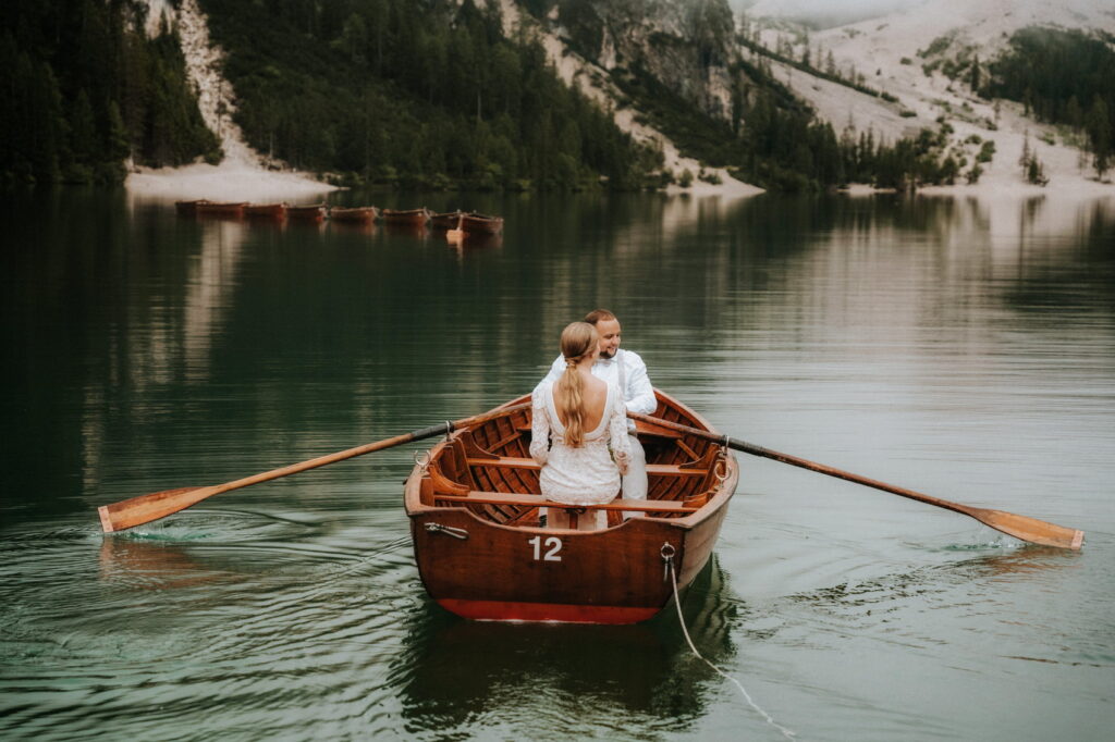 Svatba v Itálii u Lago di Braies