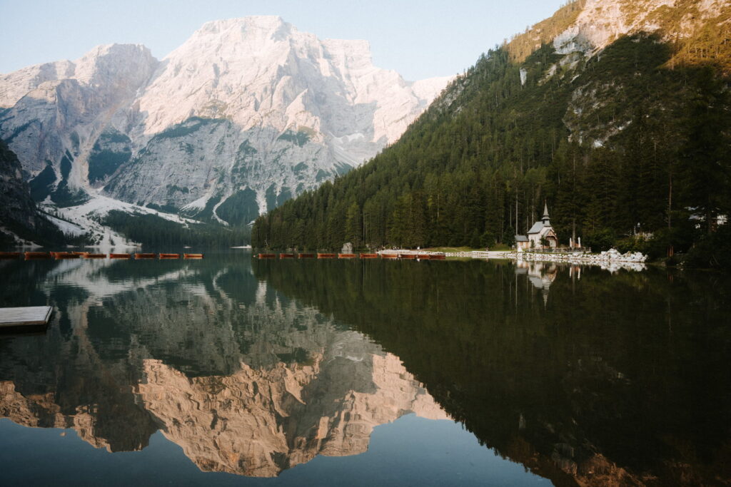 Svatba v Itálii u Lago di Braies