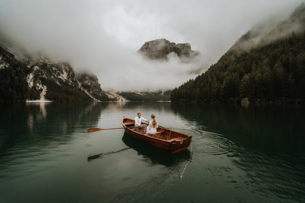 Svatba v Itálii u Lago di Braies
