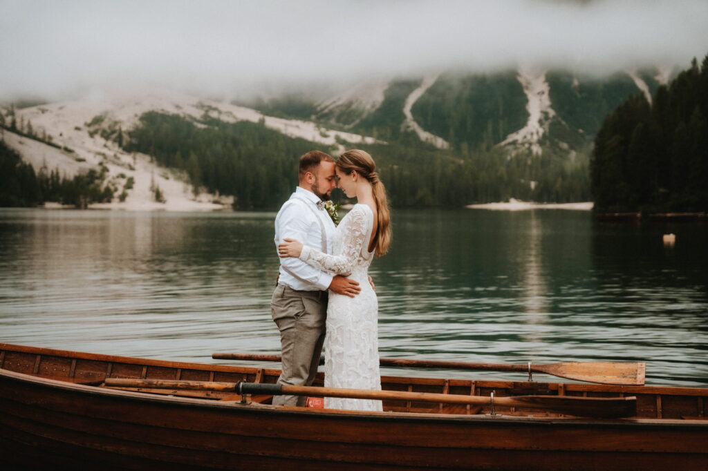 Svatba v Itálii u Lago di Braies