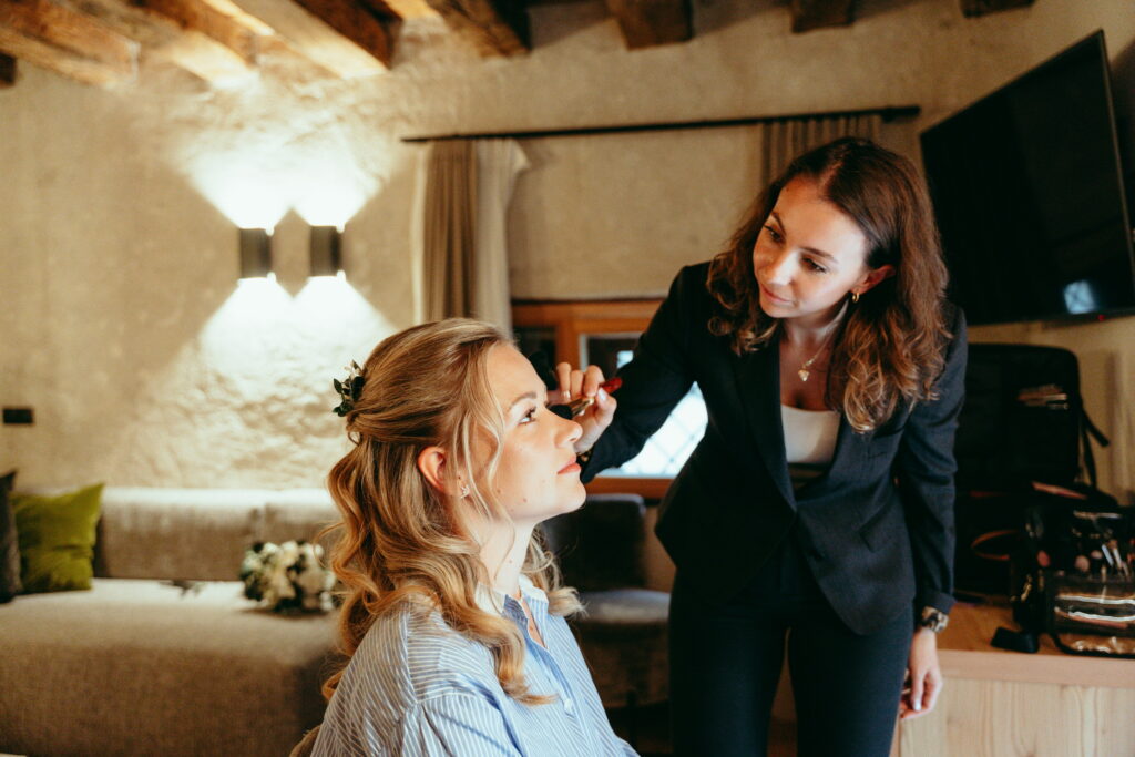 svatba v Itálii u jezera Lago di Braies