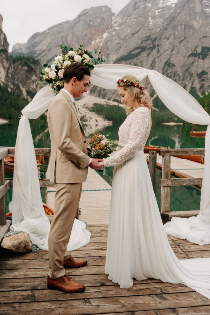 svatba v Itálii u Lago di Braies
