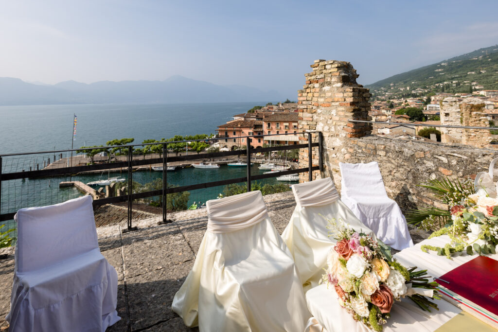 svatba v Itálii v jezera Lago di Garda v Torri del Benaco