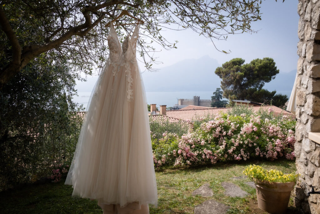 svatba v Itálii v jezera Lago di Garda v Torri del Benaco